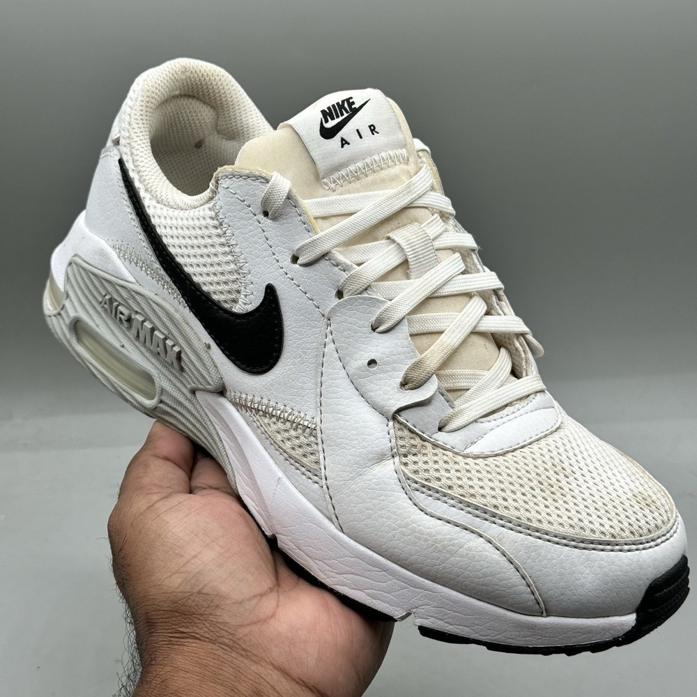 Nike Womens Shoe Size 7.5 Air Max Excee CD5432-101 White Running Sneakers